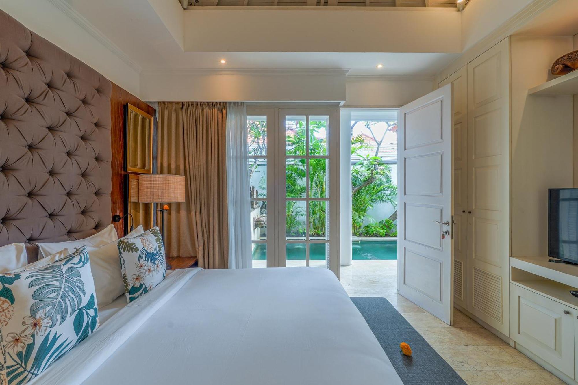 Mosan House - Unique Art-Filled Gem In Perfect Location A Short Walk From The Beach Or Seminyak Square Including Ac Office For Remote Working Exterior foto